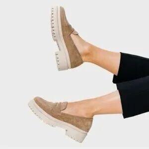 Portland Leather Taupe Suede Loafers | Women’s 9